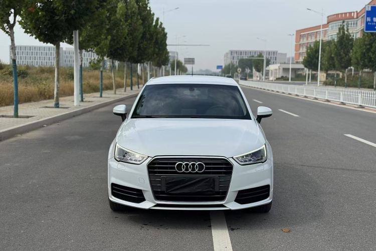 Used Audi A1 2016 30 TFSI Sportback Design Fashion Edition Exterior 4