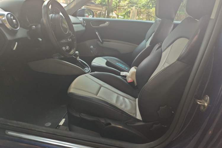 Used Audi A1 2012 1.4 TFSI Urban Driver Seat