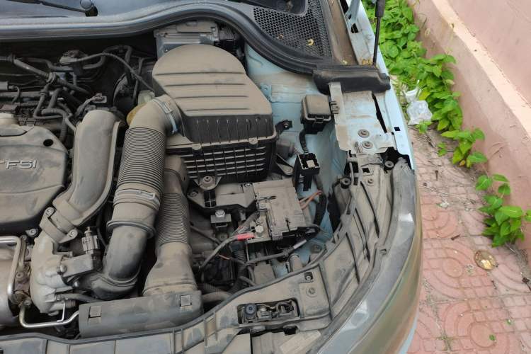 Used Audi A1 2012 1.4 TFSI Urban Engine Bay Left
