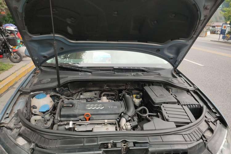 Used Audi A1 2012 1.4 TFSI Urban Engine Bay