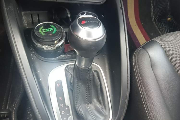Used Audi A1 2012 1.4 TFSI Urban Gear Lever