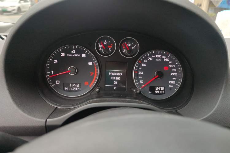 Used Audi A1 2012 1.4 TFSI Urban Instrument Cluster