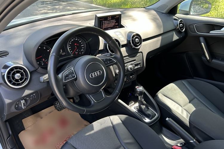 Used Audi A1 2012 1.4 TFSI Ego Interior 5