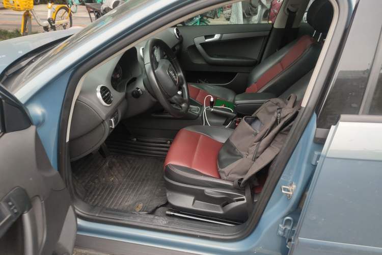 Used Audi A1 2012 1.4 TFSI Urban Left Front Seat