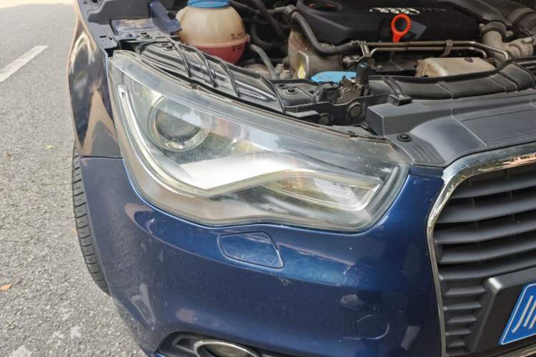 Used Audi A1 2012 1.4 TFSI Urban Right Front Headlight