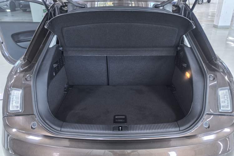 Used Audi A1 2012 1.4 TFSI Urban Trunk