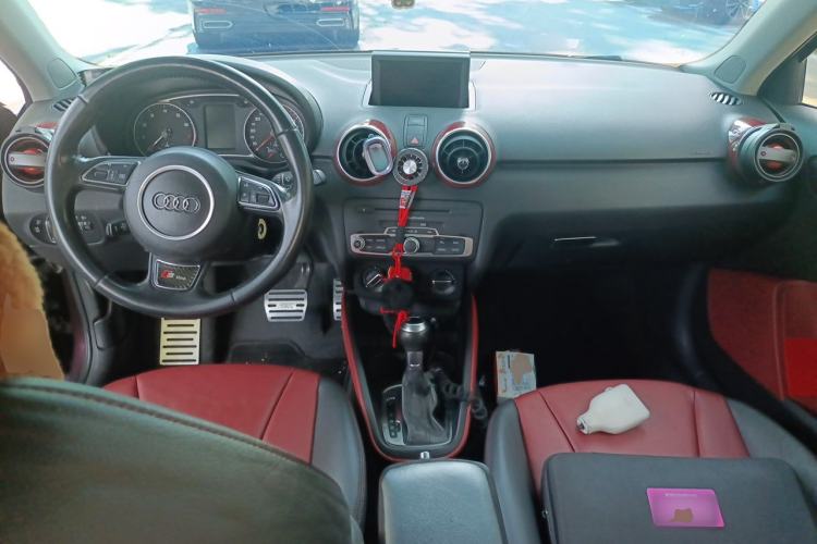Used Audi A1 2012 1.4 TFSI Ego Center Console
