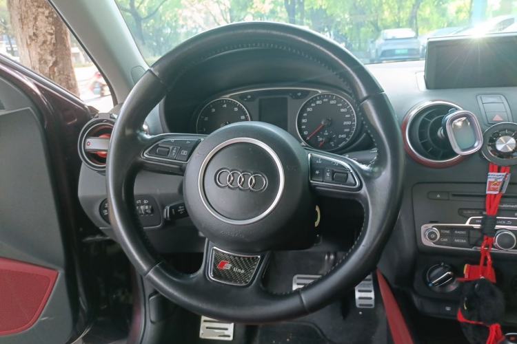 Used Audi A1 2012 1.4 TFSI Ego Steering Wheel