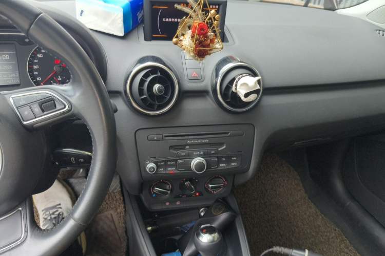 Used Audi A1 2012 1.4 TFSI Urban Audio And AC Panel