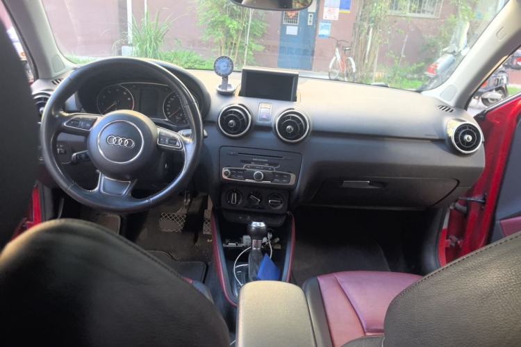 Used Audi A1 2012 1.4 TFSI Ego Center Console