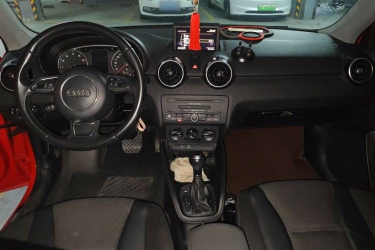 Used Audi A1 2012 1.4 TFSI Ego Center Console