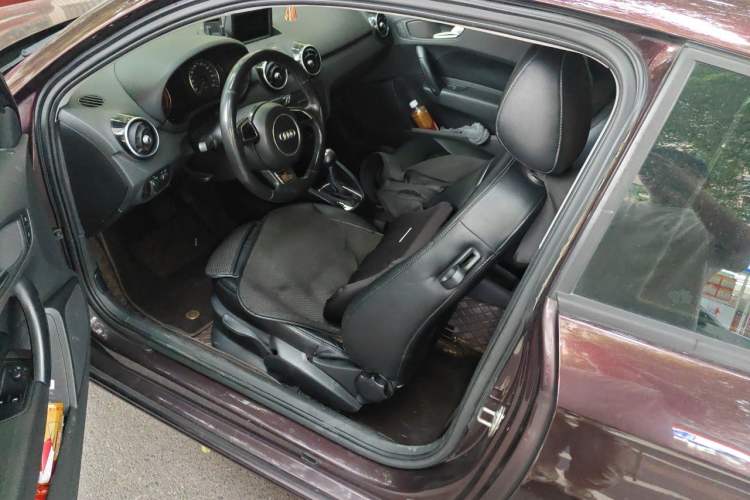 Used Audi A1 2012 1.4 TFSI Urban Driver Seat