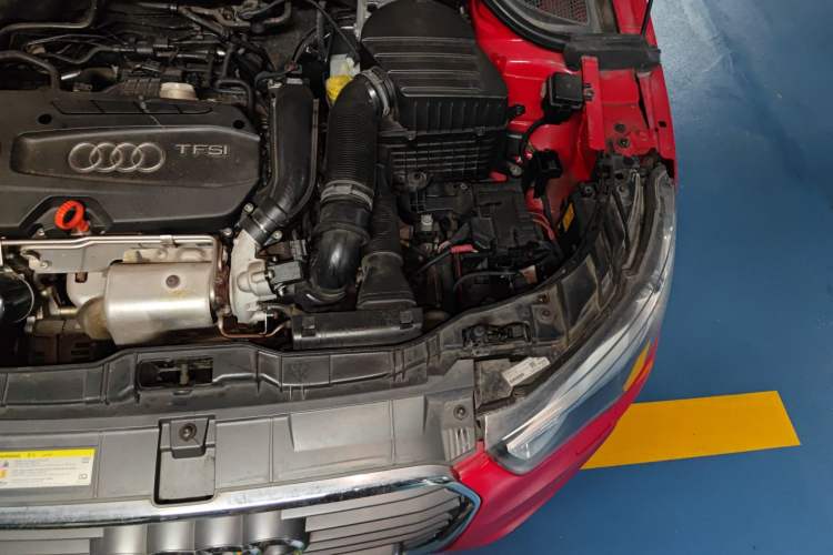 Used Audi A1 2012 1.4 TFSI Ego plus Engine Bay Left