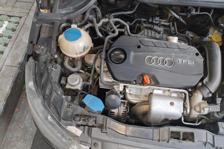Used Audi A1 2012 1.4 TFSI Urban Engine Bay Right