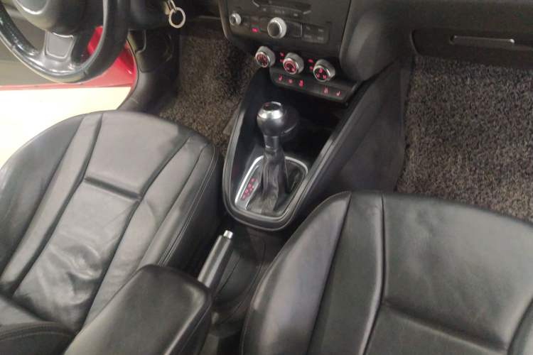 Used Audi A1 2012 1.4 TFSI Ego plus Gear Lever