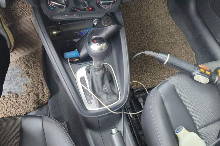 Used Audi A1 2012 1.4 TFSI Urban Gear Lever