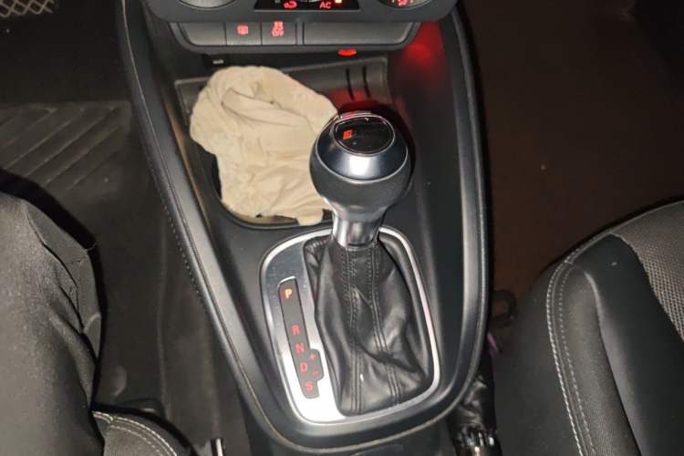 Used Audi A1 2012 1.4 TFSI Ego Gear Lever