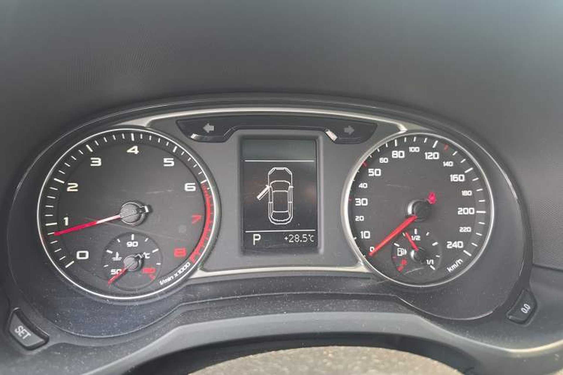 Used Audi A1 2012 1.4 TFSI Urban Instrument Cluster