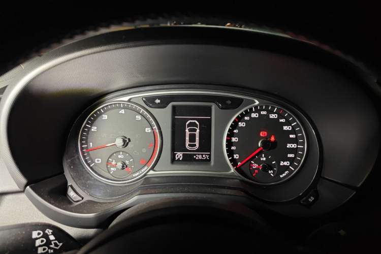 Used Audi A1 2012 1.4 TFSI Ego plus Instrument Cluster