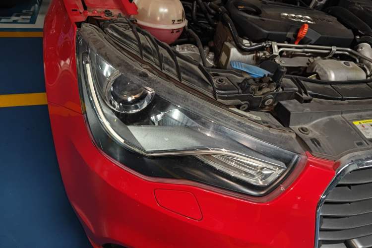 Used Audi A1 2012 1.4 TFSI Ego plus Right Front Headlight