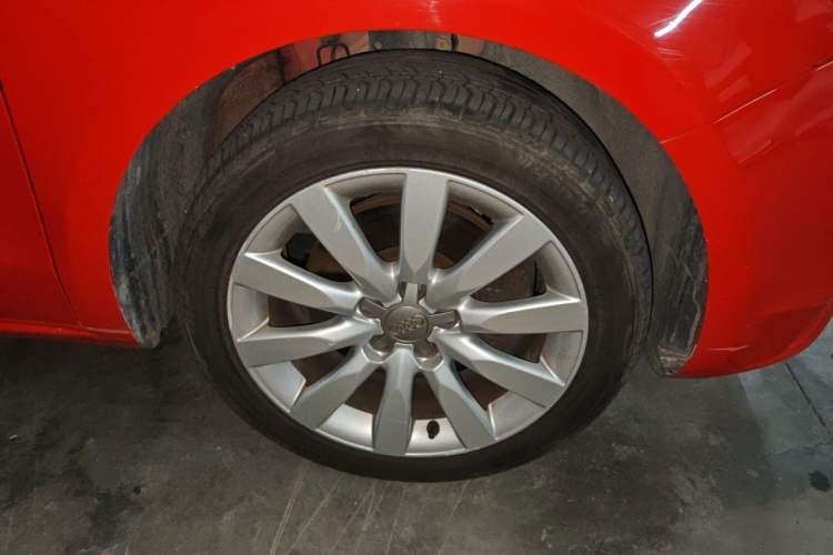 Used Audi A1 2012 1.4 TFSI Ego Right Front Wheel Hub
