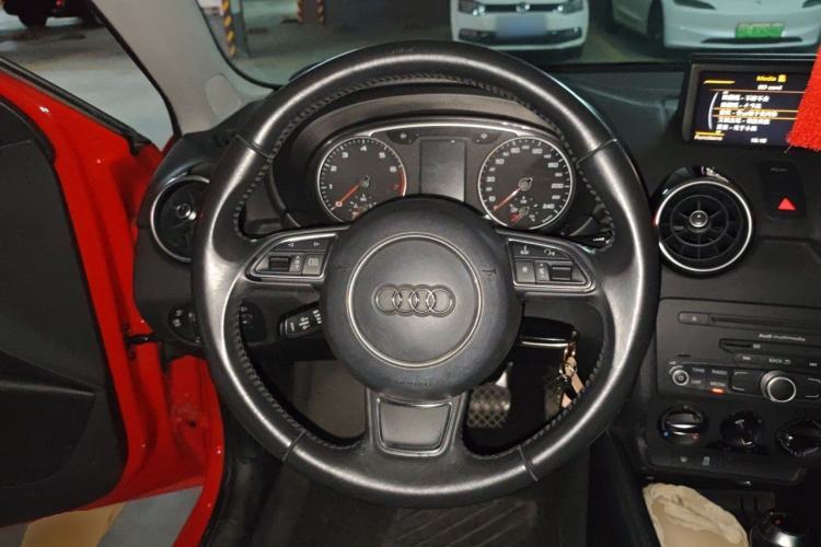 Used Audi A1 2012 1.4 TFSI Ego Steering Wheel