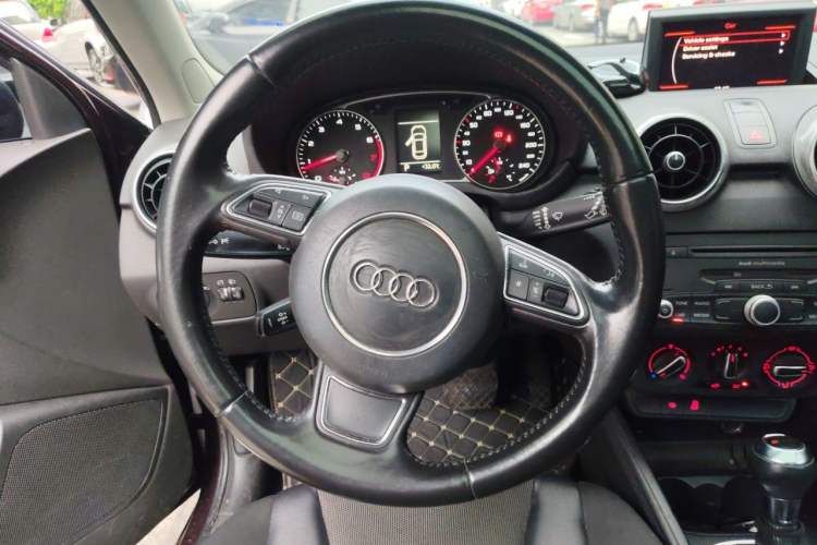 Used Audi A1 2012 1.4 TFSI Ego Steering Wheel