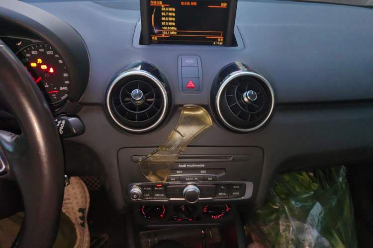 Used Audi A1 2012 1.4 TFSI Urban Audio And AC Panel