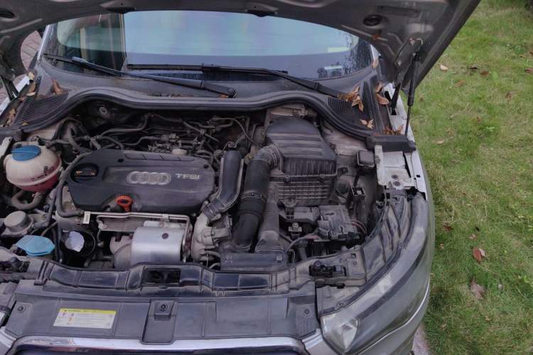 Used Audi A1 2012 1.4 TFSI Urban Engine Bay Left