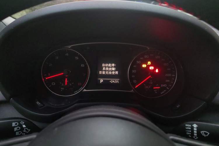 Used Audi A1 2012 1.4 TFSI Urban Instrument Cluster