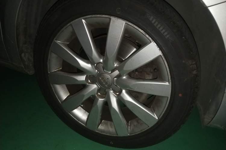 Used Audi A1 2012 1.4 TFSI Ego Right Front Wheel Hub