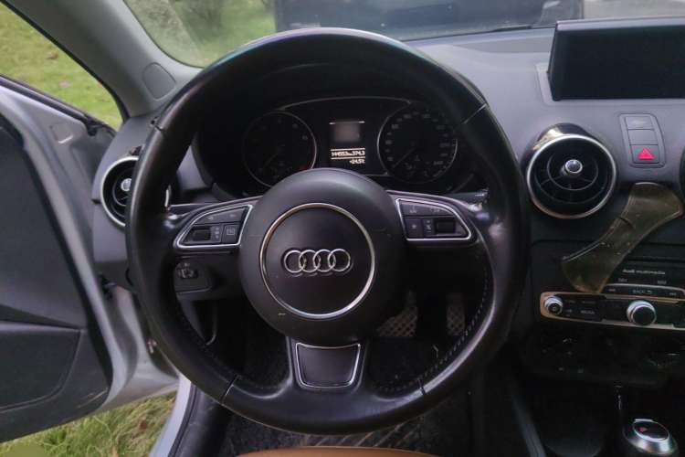 Used Audi A1 2012 1.4 TFSI Urban Steering Wheel