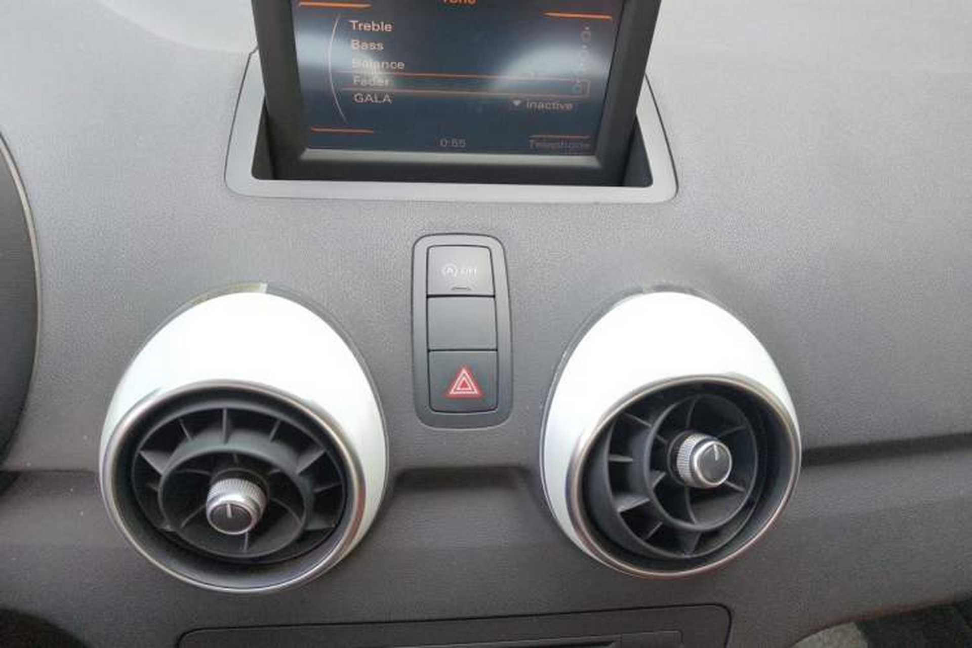 Used Audi A1 2012 1.4 TFSI Urban Audio And AC Panel