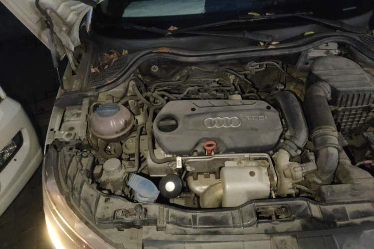 Used Audi A1 2012 1.4 TFSI Urban Engine Bay Right