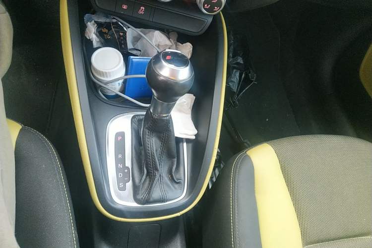 Used Audi A1 2012 1.4 TFSI Ego Gear Lever