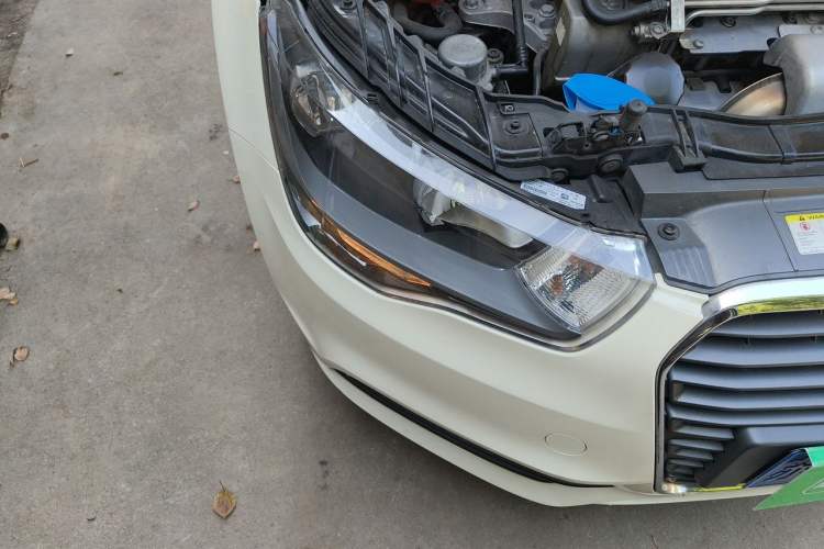 Used Audi A1 2012 1.4 TFSI Urban Right Front Headlight