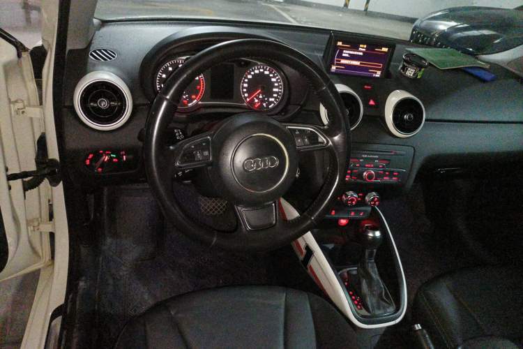 Used Audi A1 2012 1.4 TFSI Ego plus Steering Wheel