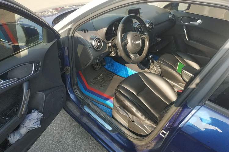 Used Audi A1 2013 30 TFSI Sportback Ego Driver Seat