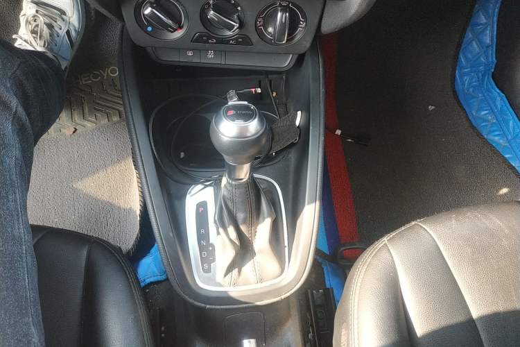 Used Audi A1 2013 30 TFSI Sportback Ego Gear Lever