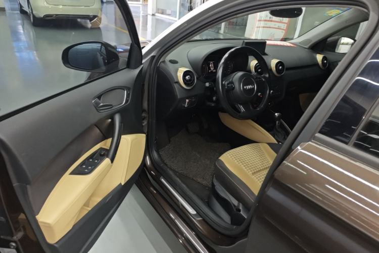Used Audi A1 2013 30 TFSI Sportback Ego Driver Seat