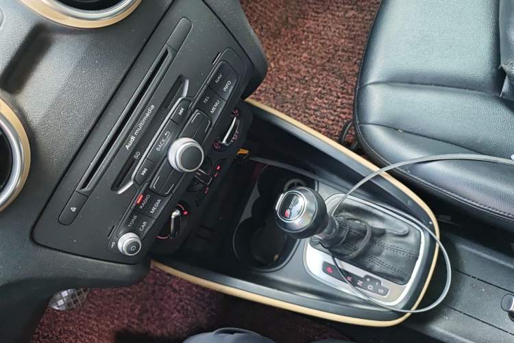 Used Audi A1 2013 30 TFSI Sportback Ego Gear Lever