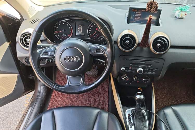 Used Audi A1 2013 30 TFSI Sportback Ego Steering Wheel