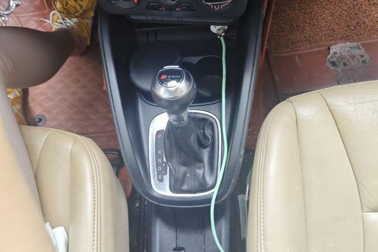 Used Audi A1 2013 30 TFSI Sportback Ego Gear Lever
