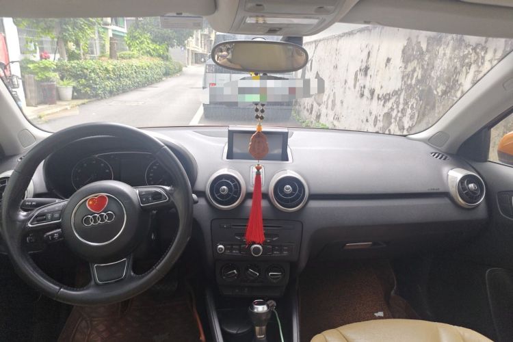Used Audi A1 2013 30 TFSI Sportback Ego Headliner