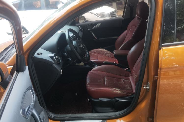 Used Audi A1 2013 30 TFSI Sportback Urban Left Front Seat