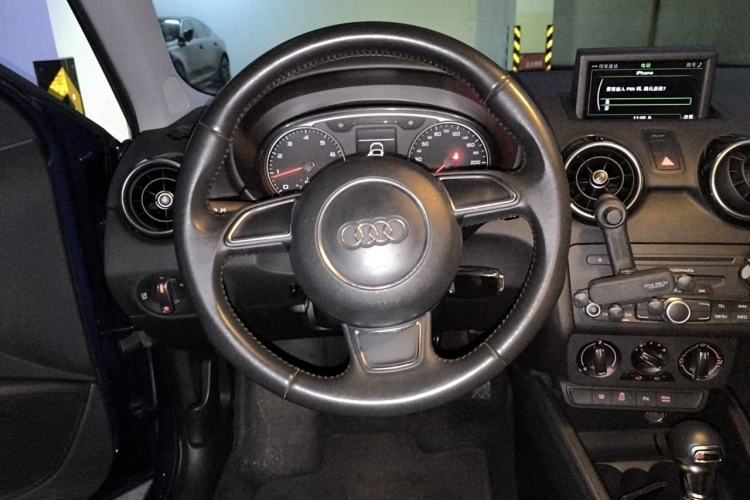 Used Audi A1 2013 30 TFSI Sportback Urban Steering Wheel