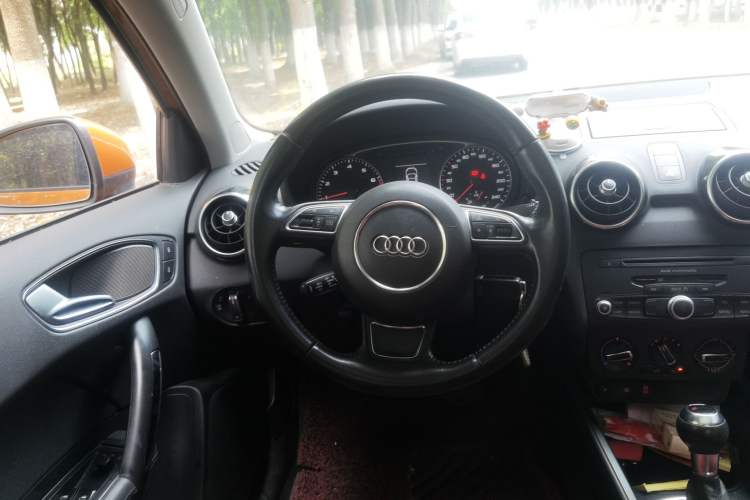 Used Audi A1 2013 30 TFSI Sportback Urban Steering Wheel