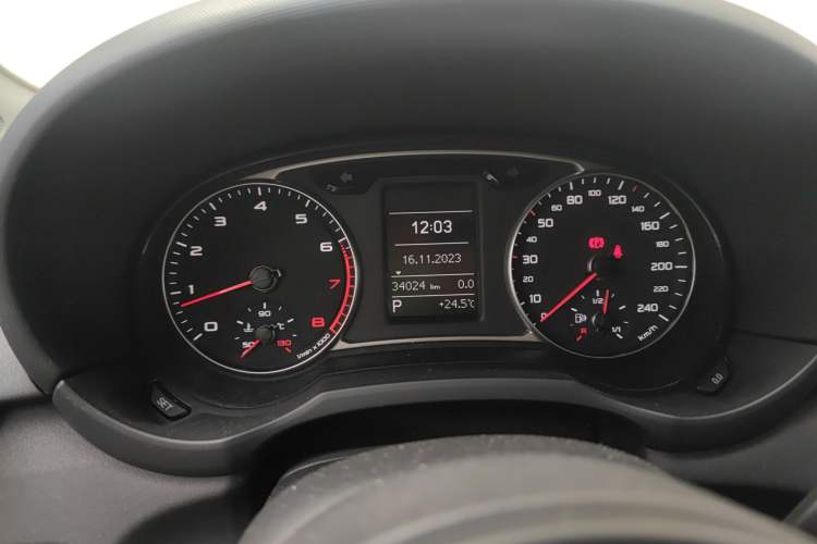 Used Audi A1 2013 30 TFSI Sportback Ego Instrument Cluster