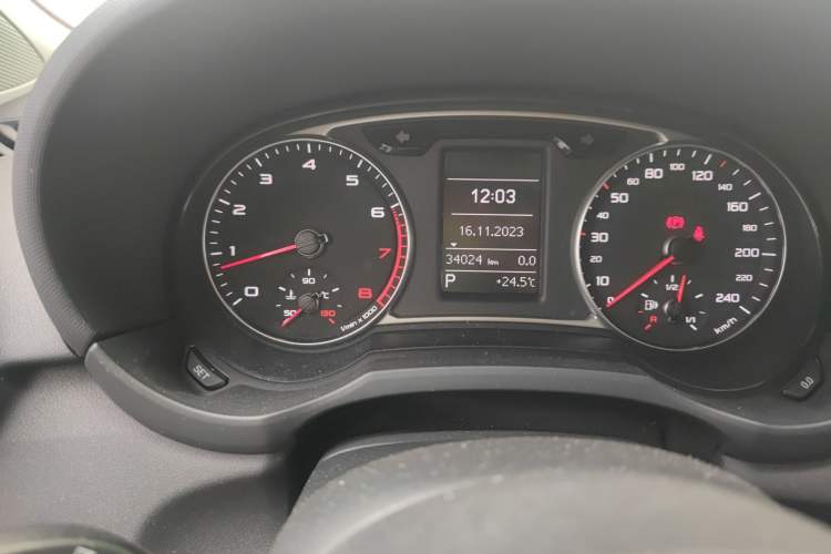 Used Audi A1 2013 30 TFSI Sportback Ego Odometer Close Up
