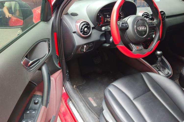 Used Audi A1 2013 30 TFSI Sportback Ego Driver Seat